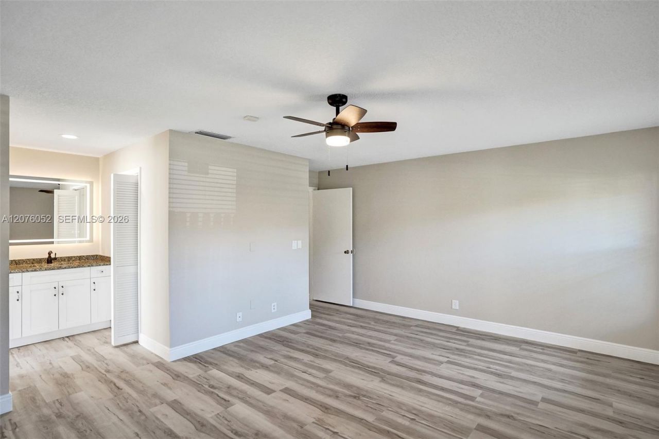 303 SW 28th Av , Unit 303, Delray Beach, FL 33445 Photo