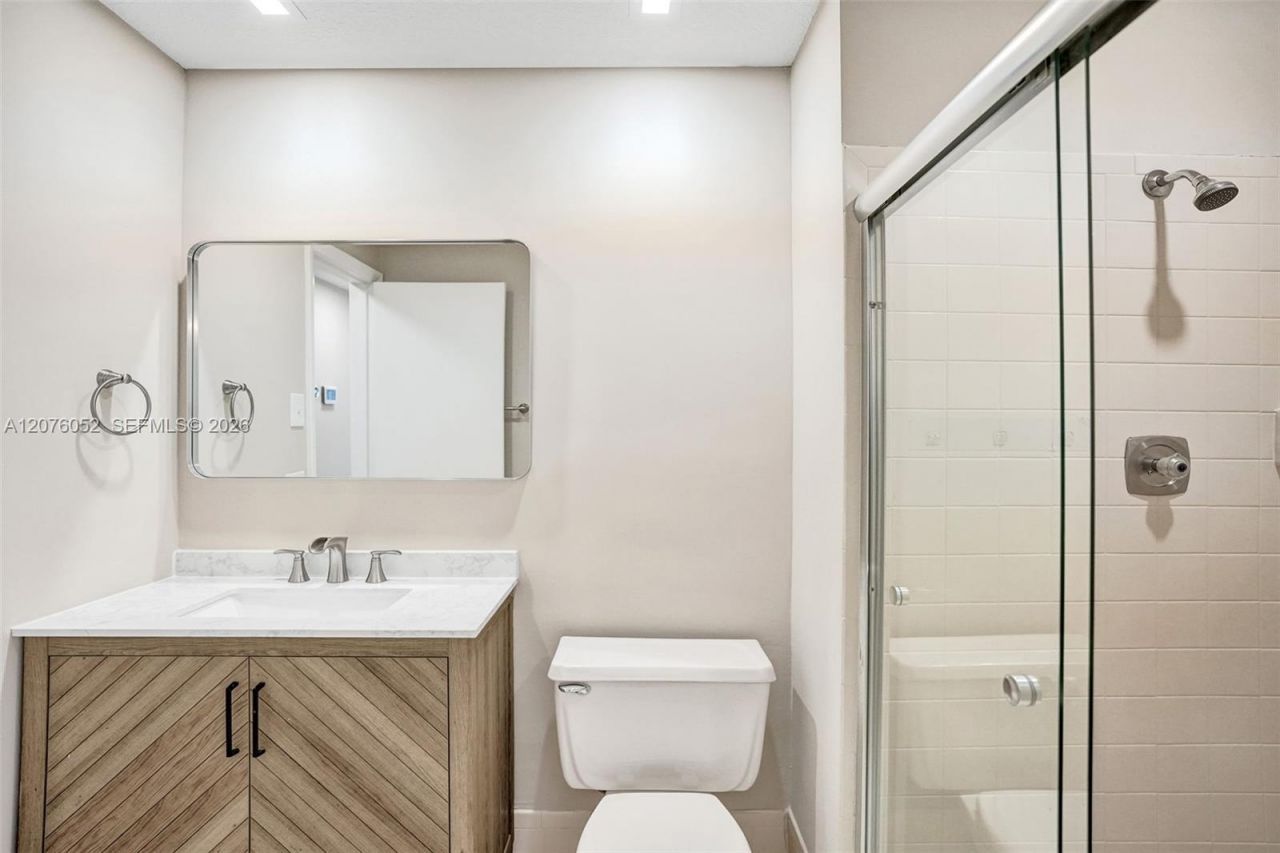 303 SW 28th Av , Unit 303, Delray Beach, FL 33445 Photo