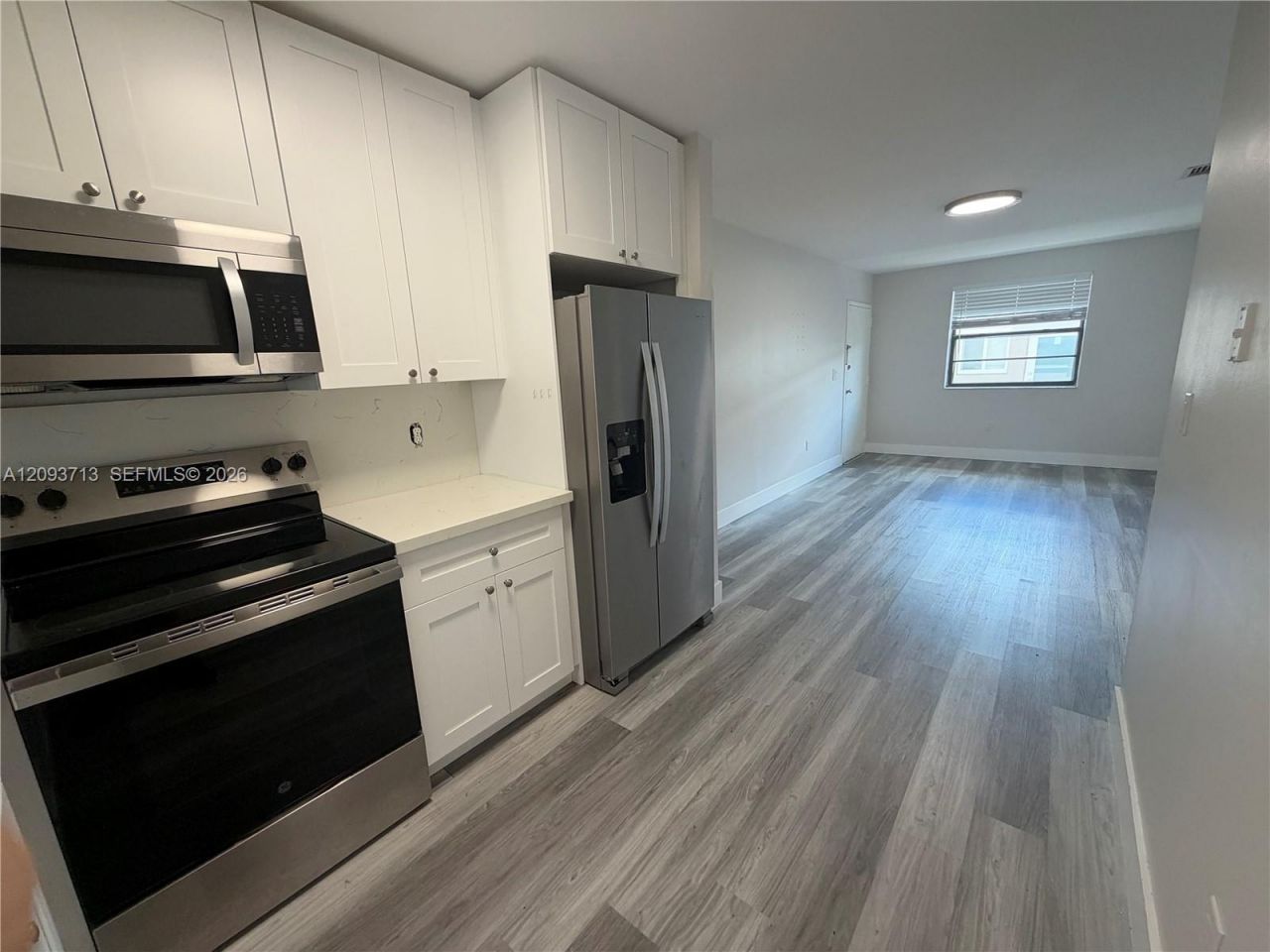25 W 4th St , Unit 201, Hialeah, FL 33010 Photo