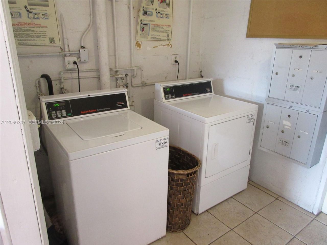 20275 NE 2nd Ave , Unit 7, Miami, FL 33179 Photo