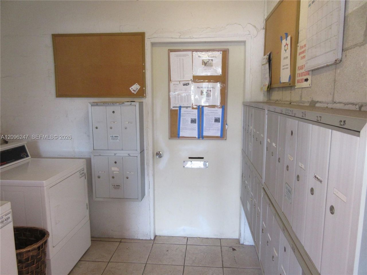 20275 NE 2nd Ave , Unit 7, Miami, FL 33179 Photo