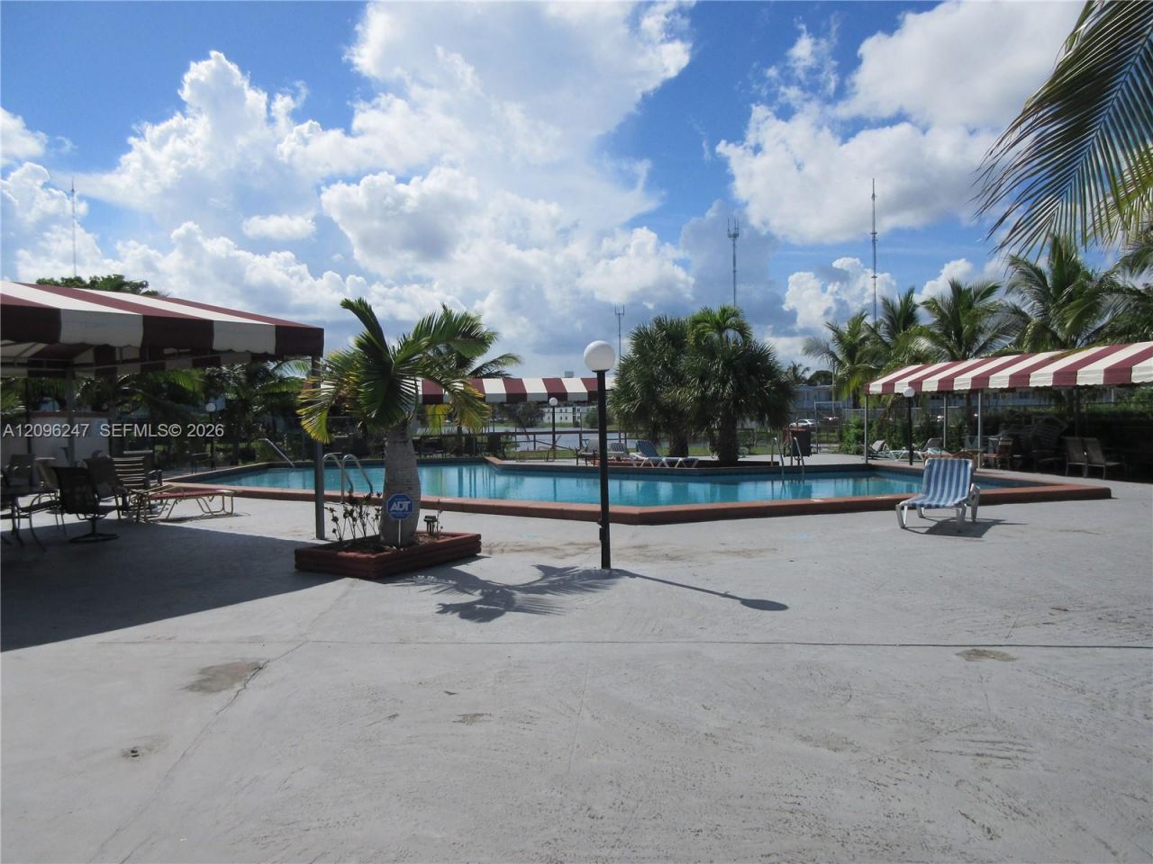 20275 NE 2nd Ave , Unit 7, Miami, FL 33179 Photo