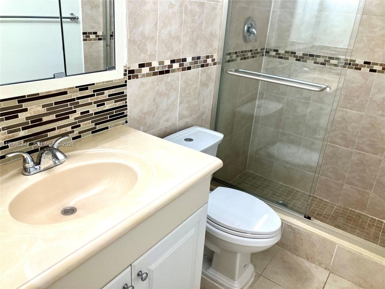 20275 NE 2nd Ave , Unit 7, Miami, FL 33179 Photo