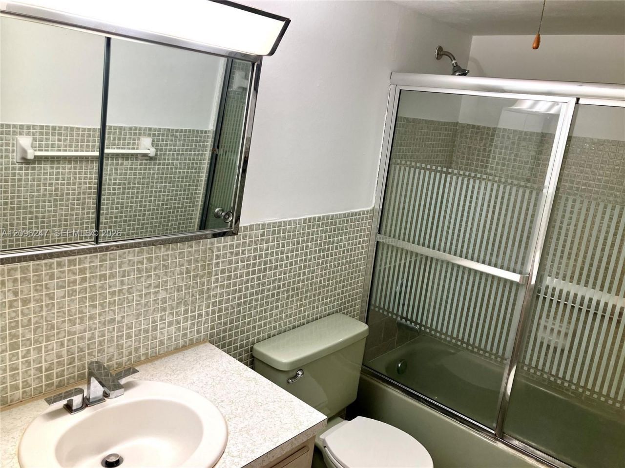 20275 NE 2nd Ave , Unit 7, Miami, FL 33179 Photo