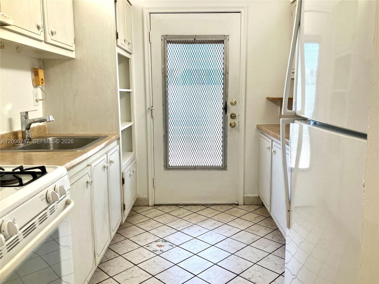 20275 NE 2nd Ave , Unit 7, Miami, FL 33179 Photo