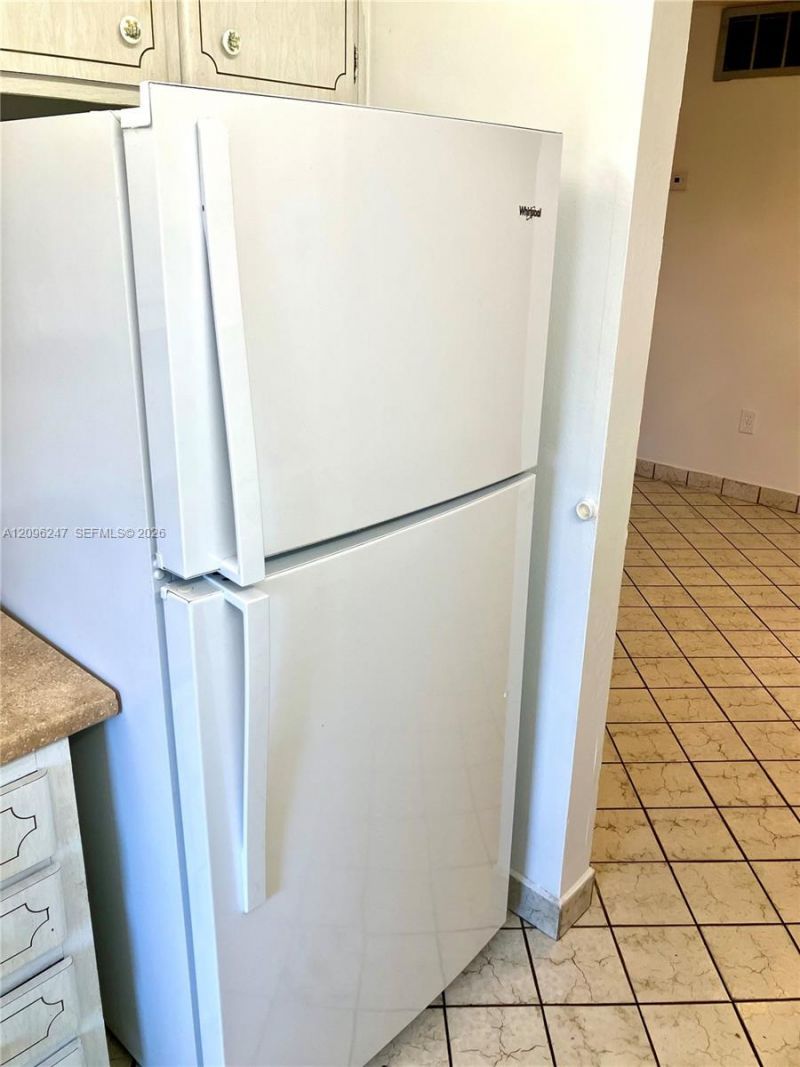20275 NE 2nd Ave , Unit 7, Miami, FL 33179 Photo