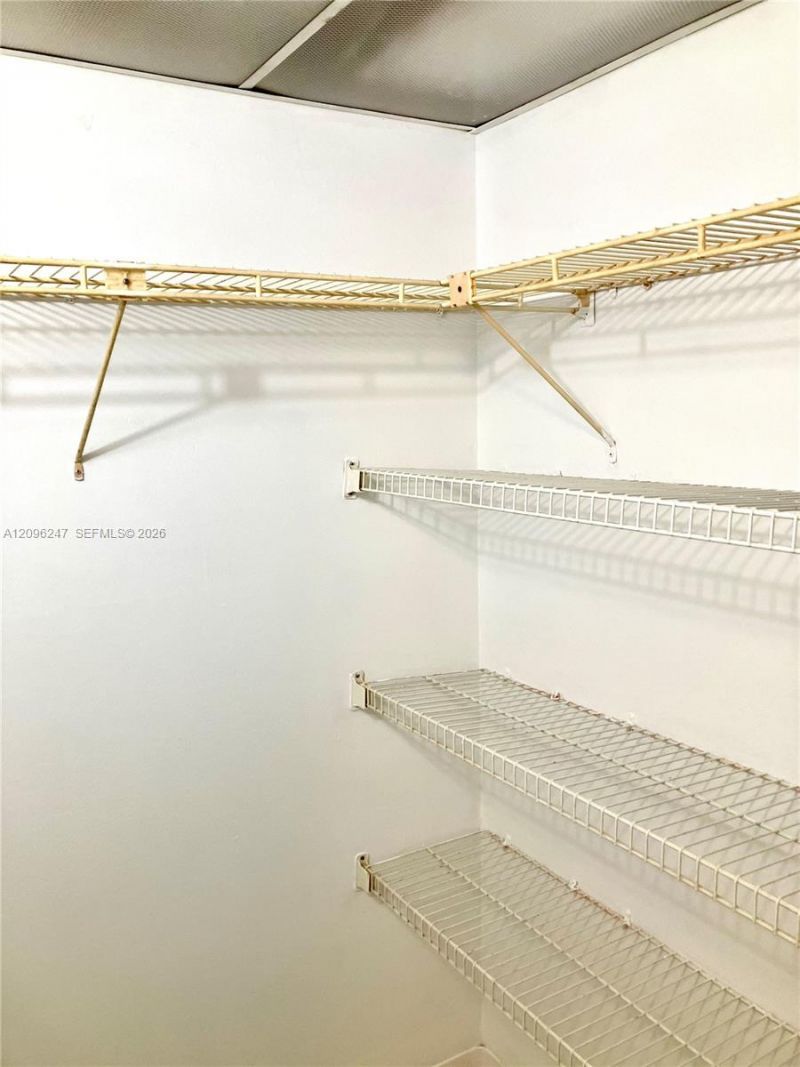 20275 NE 2nd Ave , Unit 7, Miami, FL 33179 Photo
