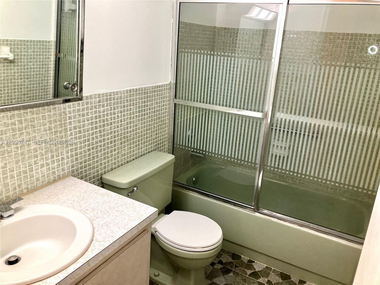 20275 NE 2nd Ave , Unit 7, Miami, FL 33179 Photo