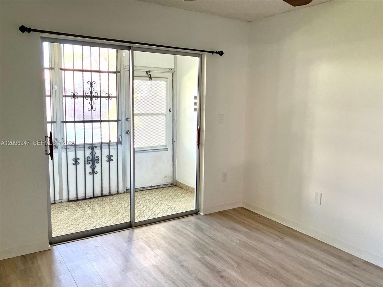 20275 NE 2nd Ave , Unit 7, Miami, FL 33179 Photo