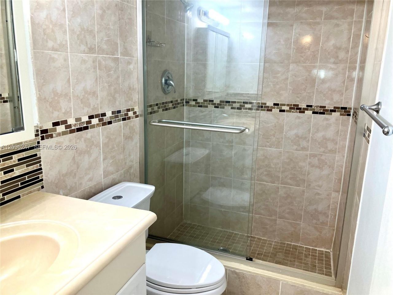 20275 NE 2nd Ave , Unit 7, Miami, FL 33179 Photo