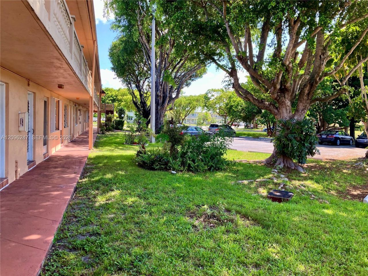 20275 NE 2nd Ave , Unit 7, Miami, FL 33179 Photo