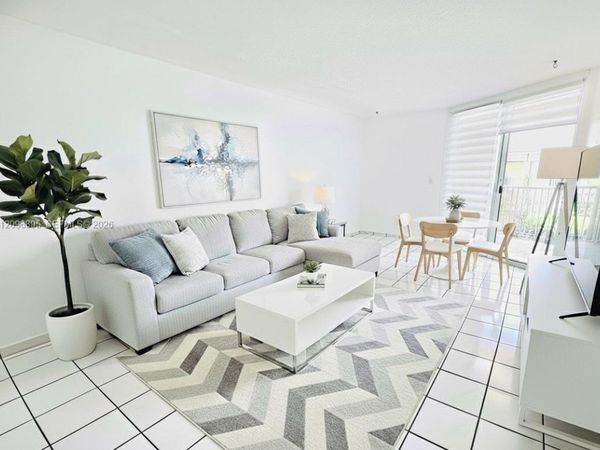 1750 W 46th St , Unit 535, Hialeah, FL 33012