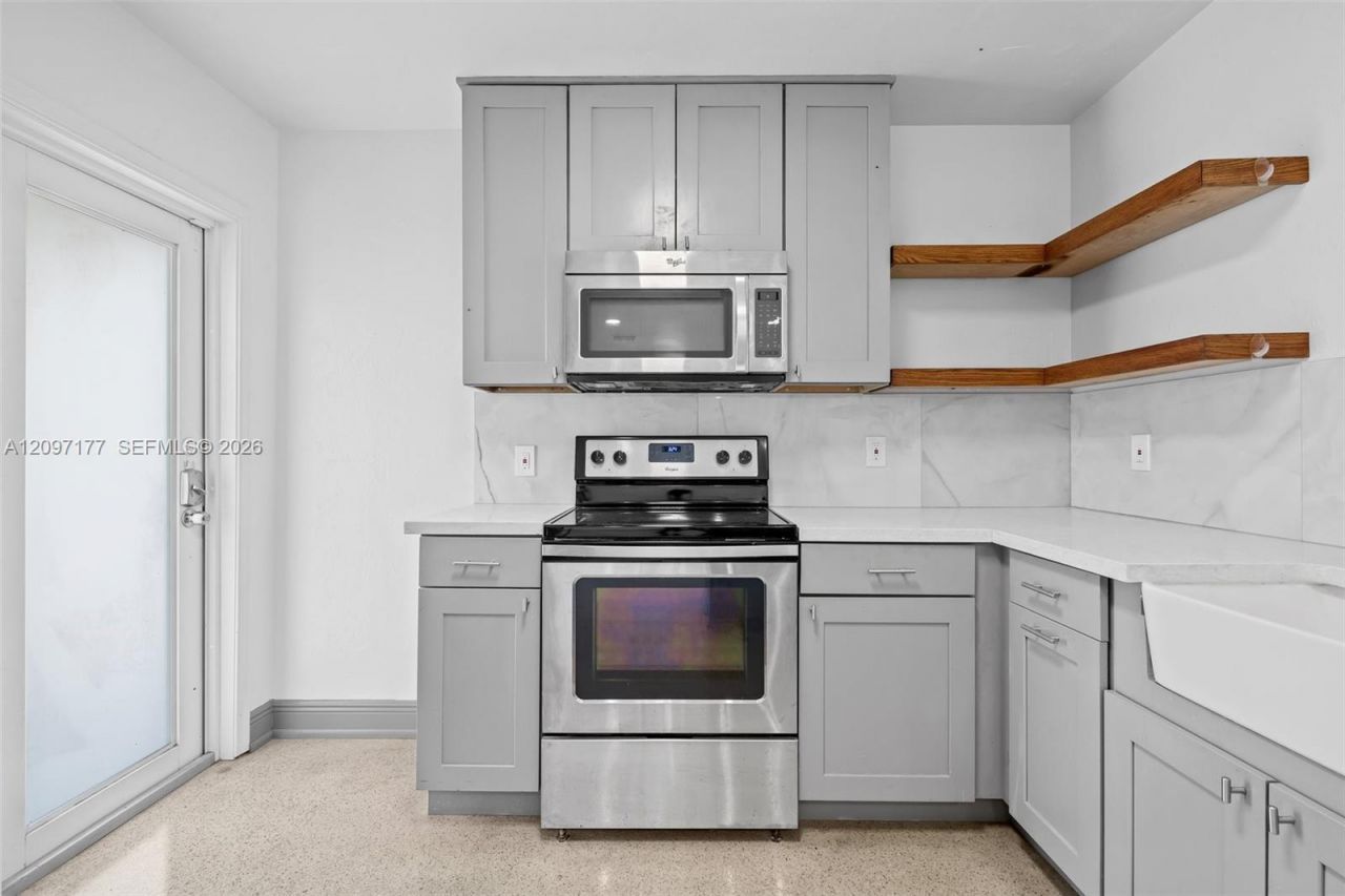 1234 N Victoria Park Rd , Fort Lauderdale, FL 33304 Photo
