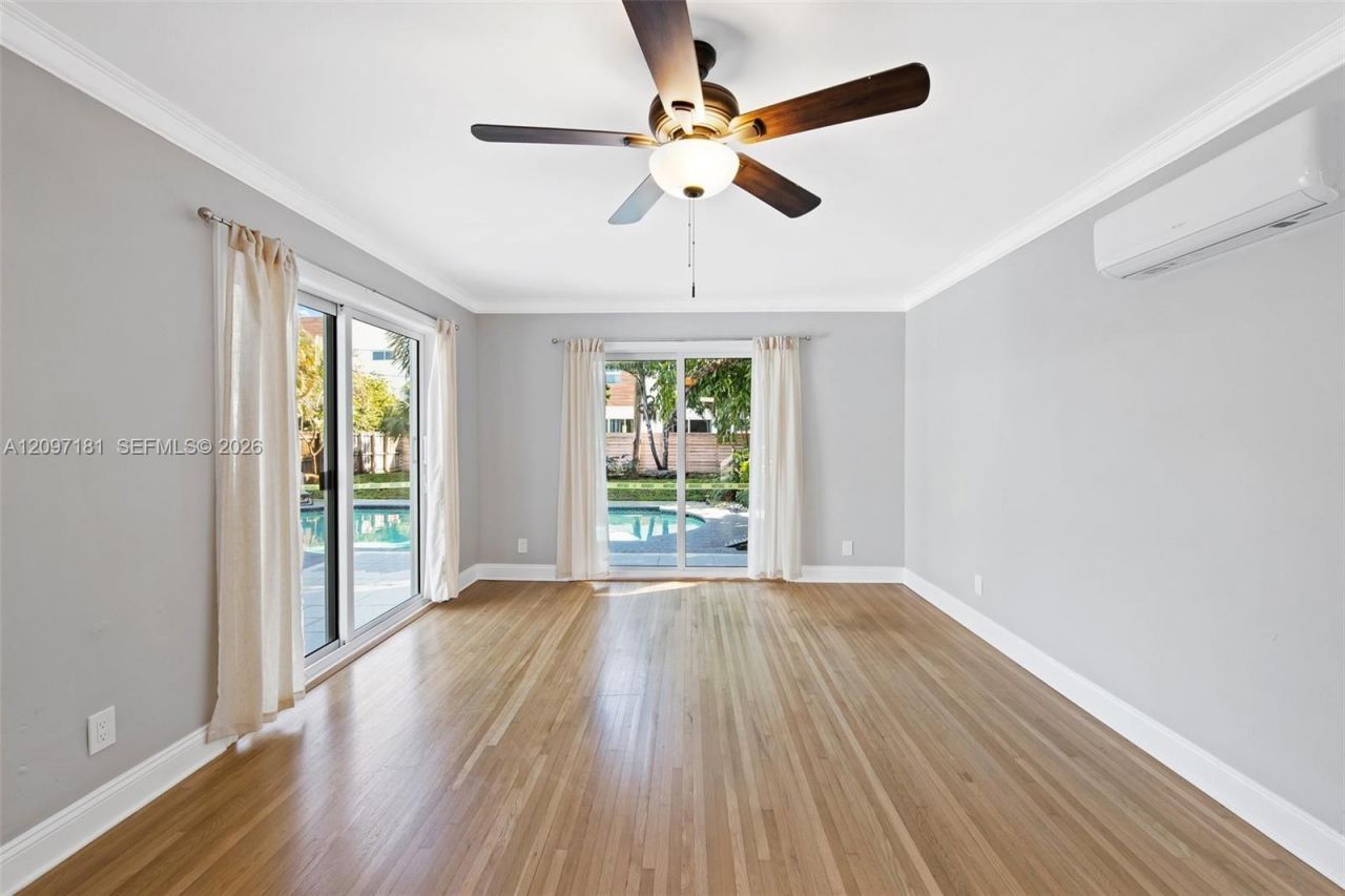 1236 N Victoria Park Rd , Fort Lauderdale, FL 33304 Photo