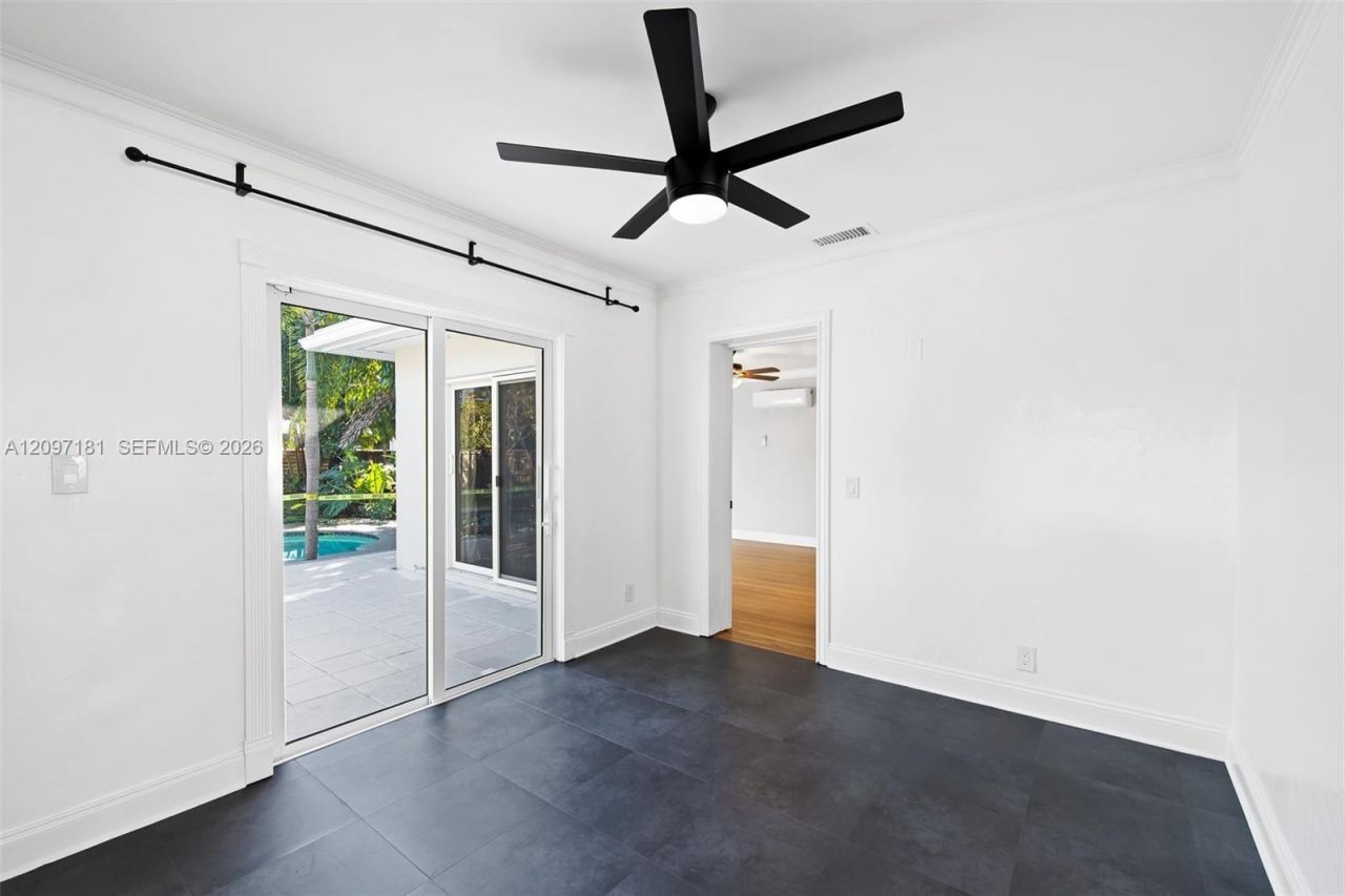 1236 N Victoria Park Rd , Fort Lauderdale, FL 33304 Photo