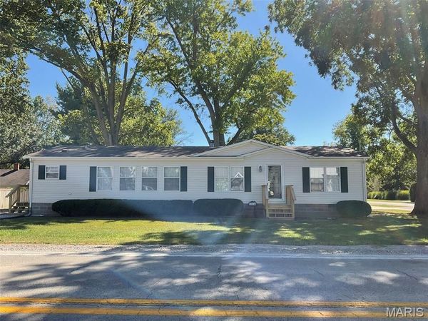 1014 W MAIN ST, Alhambra, IL 62001