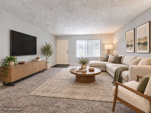 615 S Royal Crest Circle , Unit 16, Las Vegas, NV 89169