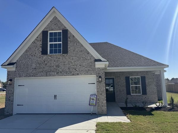 504 Magnolia Cove, Marion, AR 72364