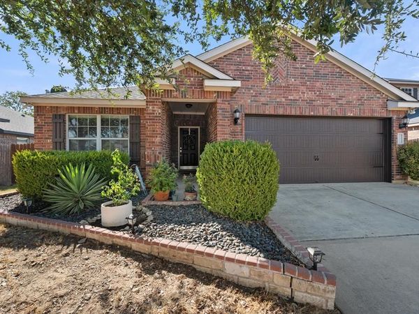 1008 Primrose Drive , Sanger, TX 76266