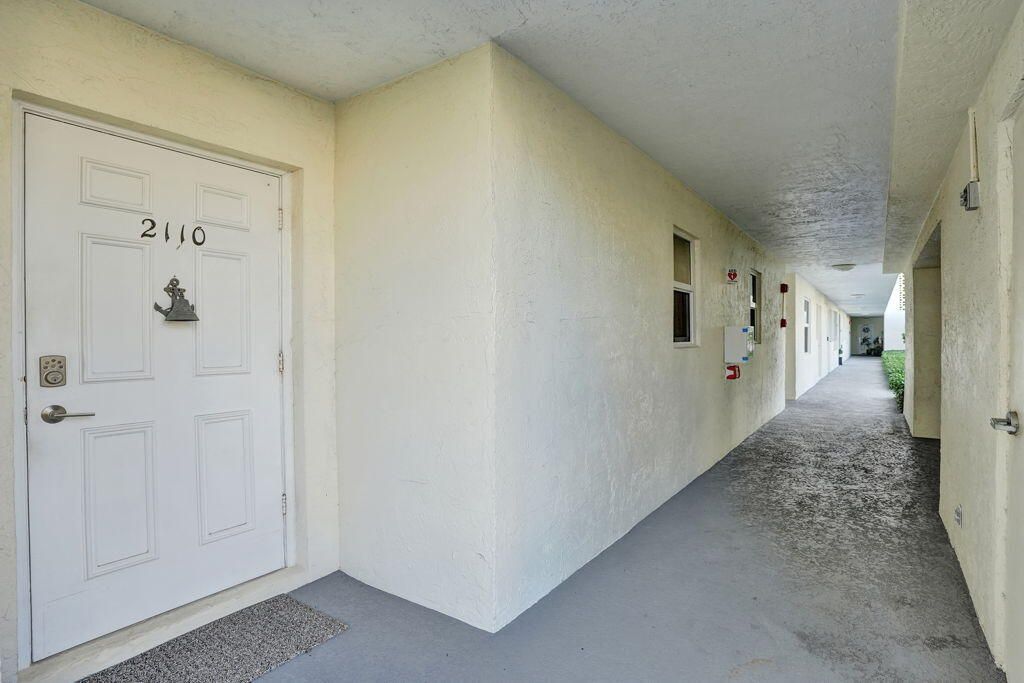1 Harbourside Drive, Unit 2110, Delray Beach, FL 33483 Photo