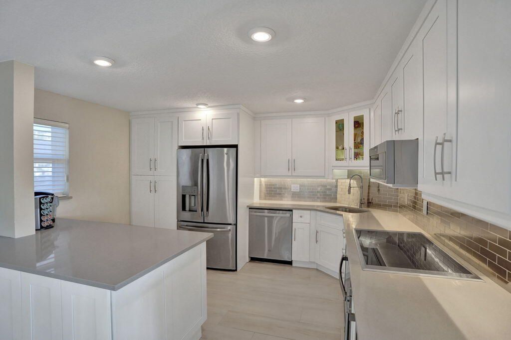 1 Harbourside Drive, Unit 2110, Delray Beach, FL 33483 Photo