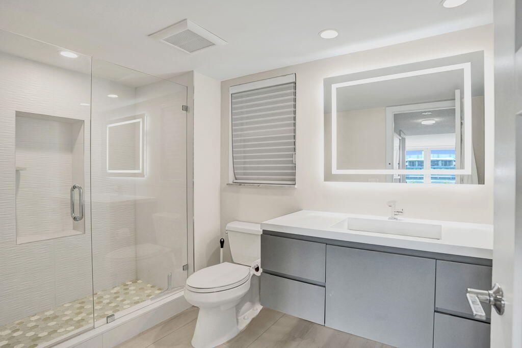 1 Harbourside Drive, Unit 2110, Delray Beach, FL 33483 Photo