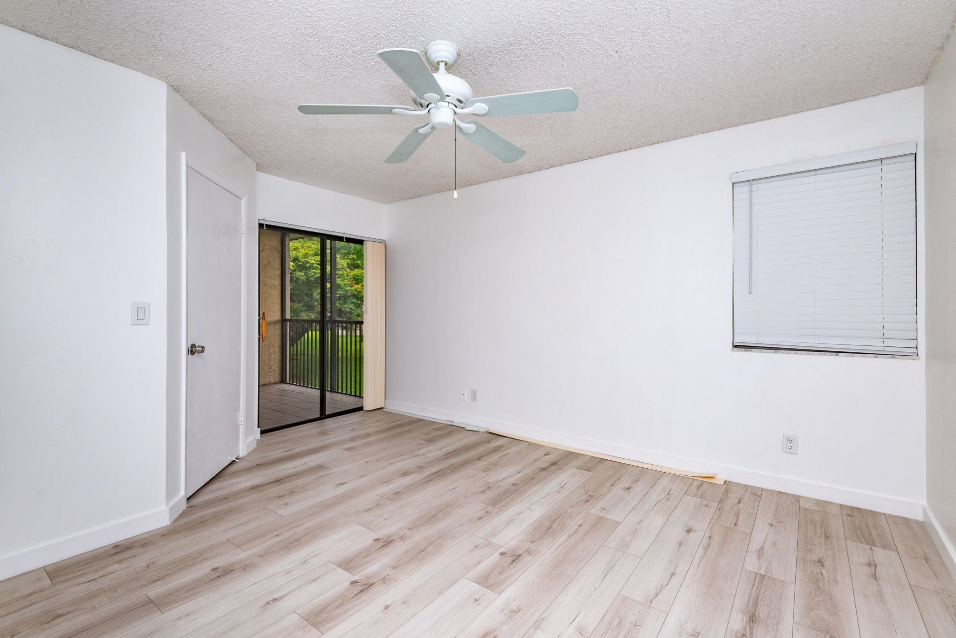 5590 Courtyard Drive, Margate, FL 33063 Photo