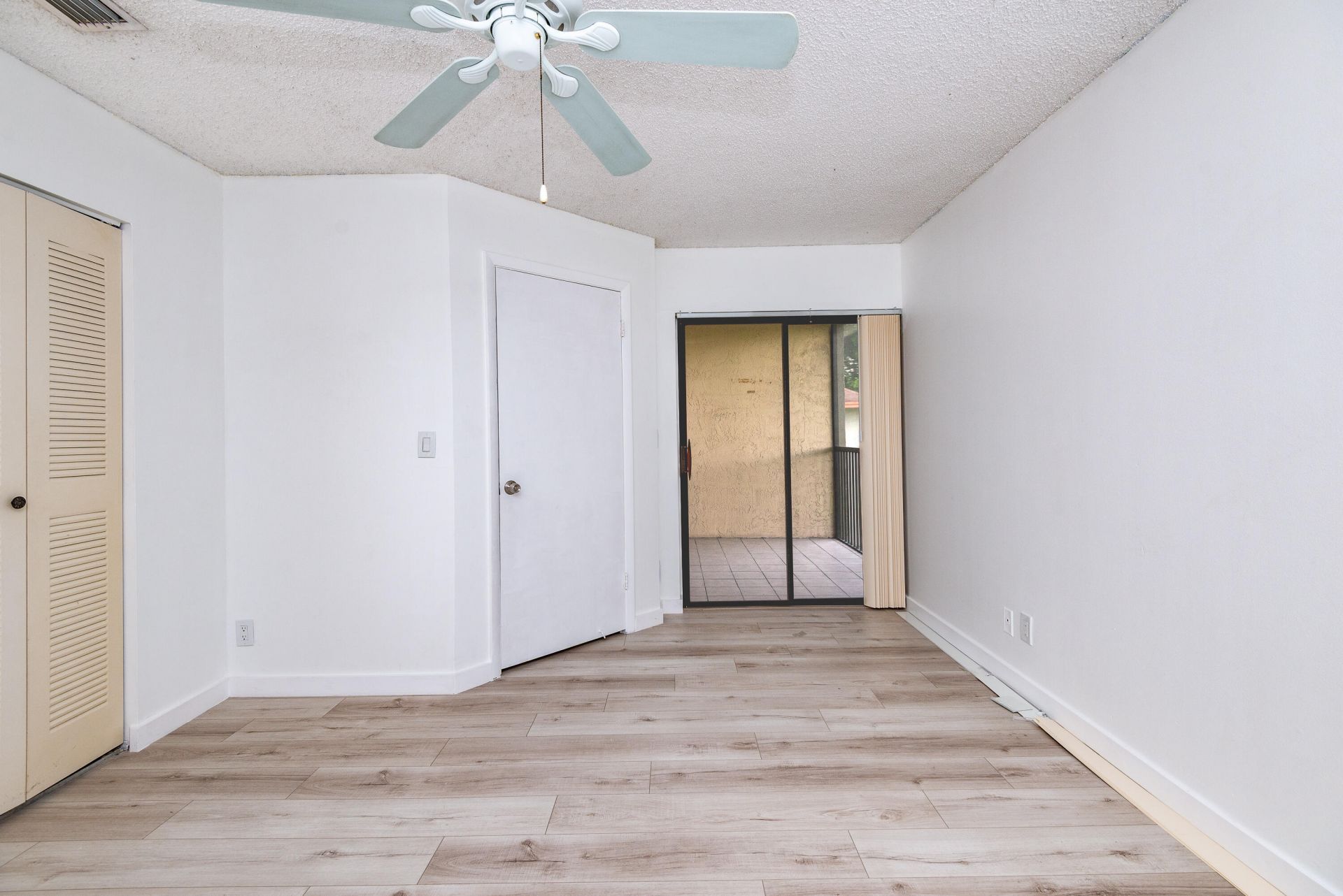 5590 Courtyard Drive, Margate, FL 33063 Photo