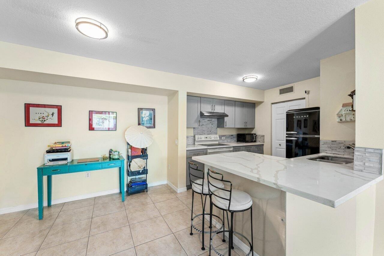 603 Villa Circle, Boynton Beach, FL 33435 Photo