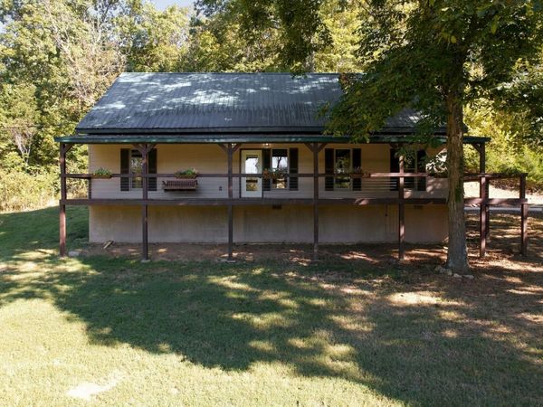 289 Harris Hollow Rd , Pleasant Shade, TN 37145