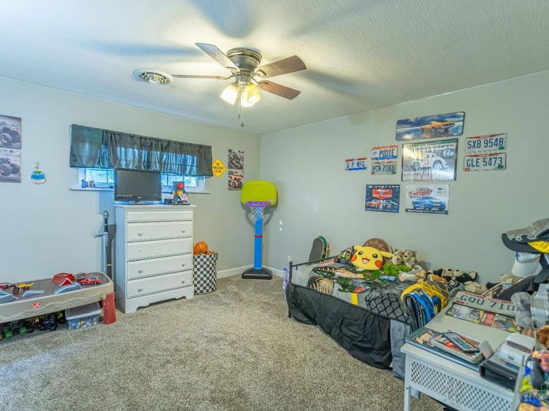 194 Hopping Avenue, Peebles, OH 45660 Photo 30