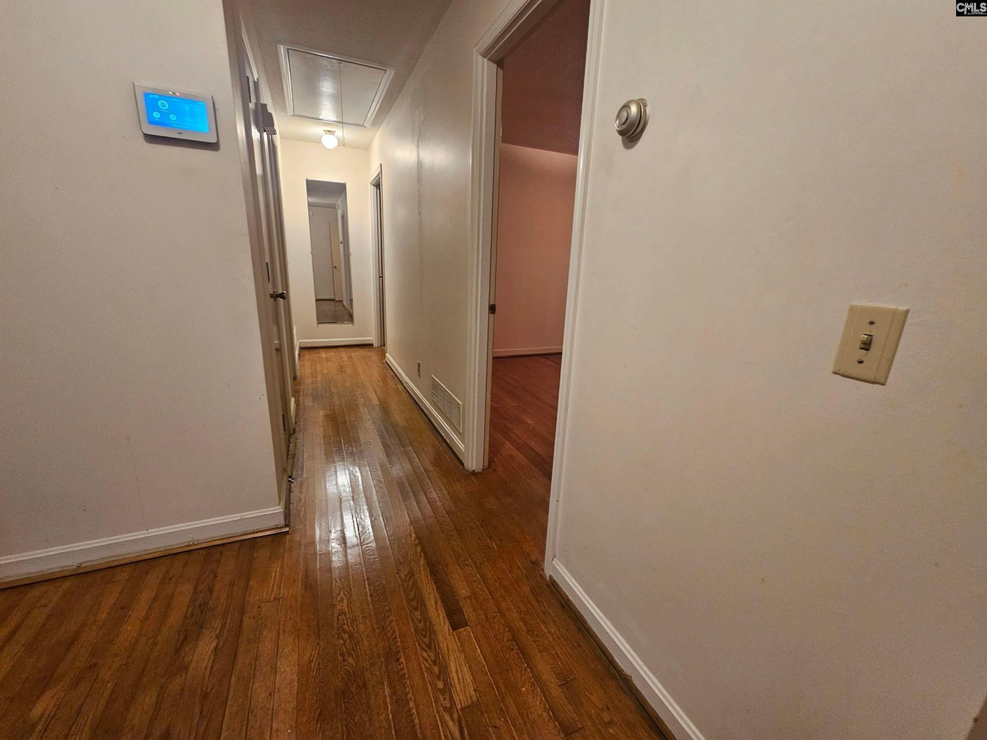 1 Broadmore Street  Photo 12
