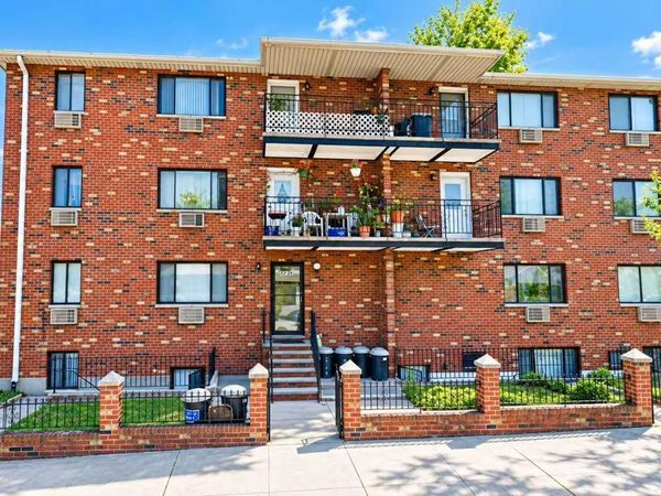 6229 102nd Street , Unit 1F, Forest Hills, NY 11374
