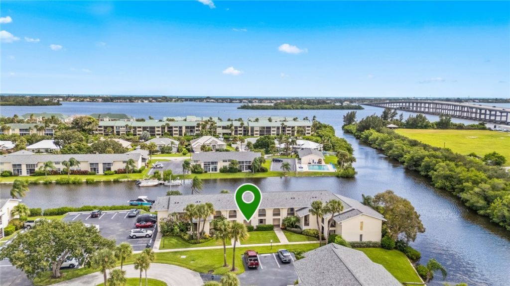 1830 Robalo Drive , Unit B103, Vero Beach, FL 32960 Photo