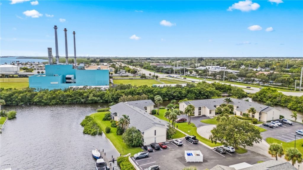1830 Robalo Drive , Unit B103, Vero Beach, FL 32960 Photo