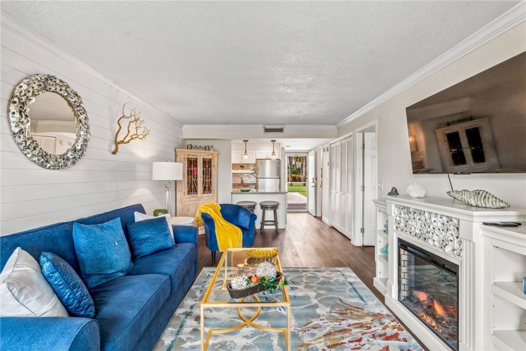 1830 Robalo Drive , Unit B103, Vero Beach, FL 32960 Photo