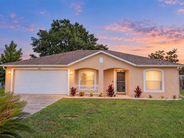1047 STILLWATER AVENUE , DELTONA, FL 32725