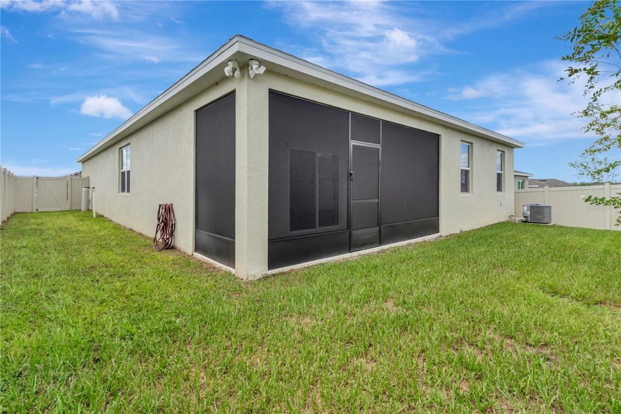 442 Quayside Avenue , Mascotte, FL 34753 Photo
