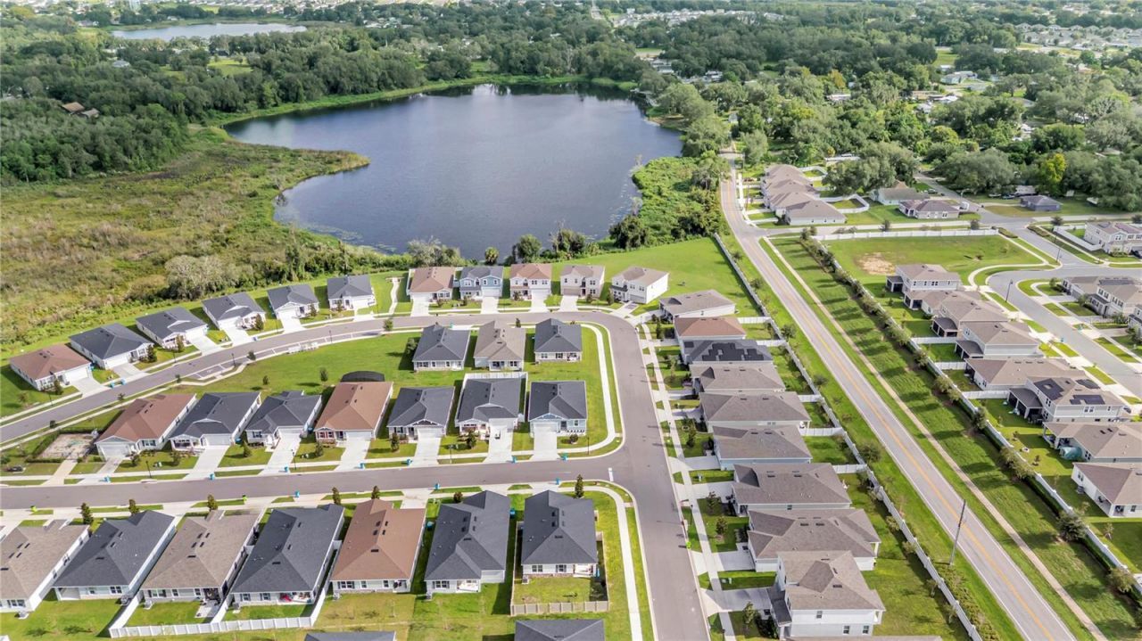 442 Quayside Avenue , Mascotte, FL 34753 Photo