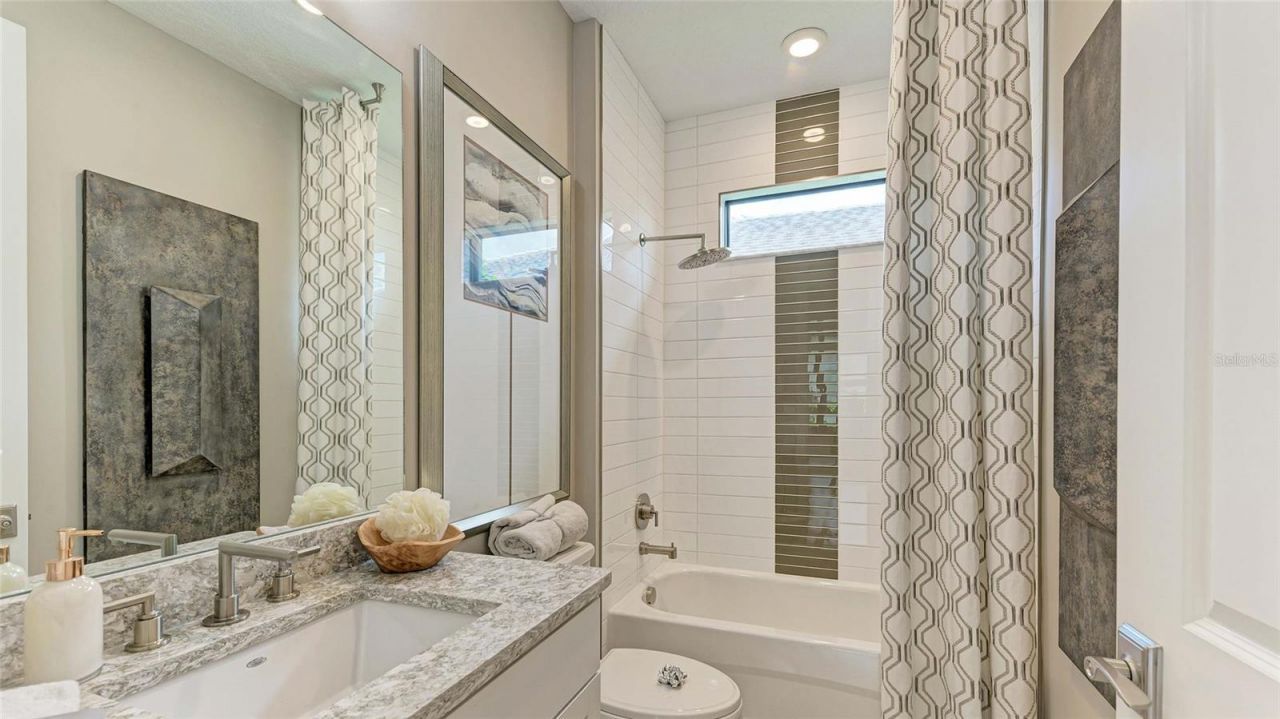 18402 Rockport Place , Lakewood Ranch, FL 34211 Photo
