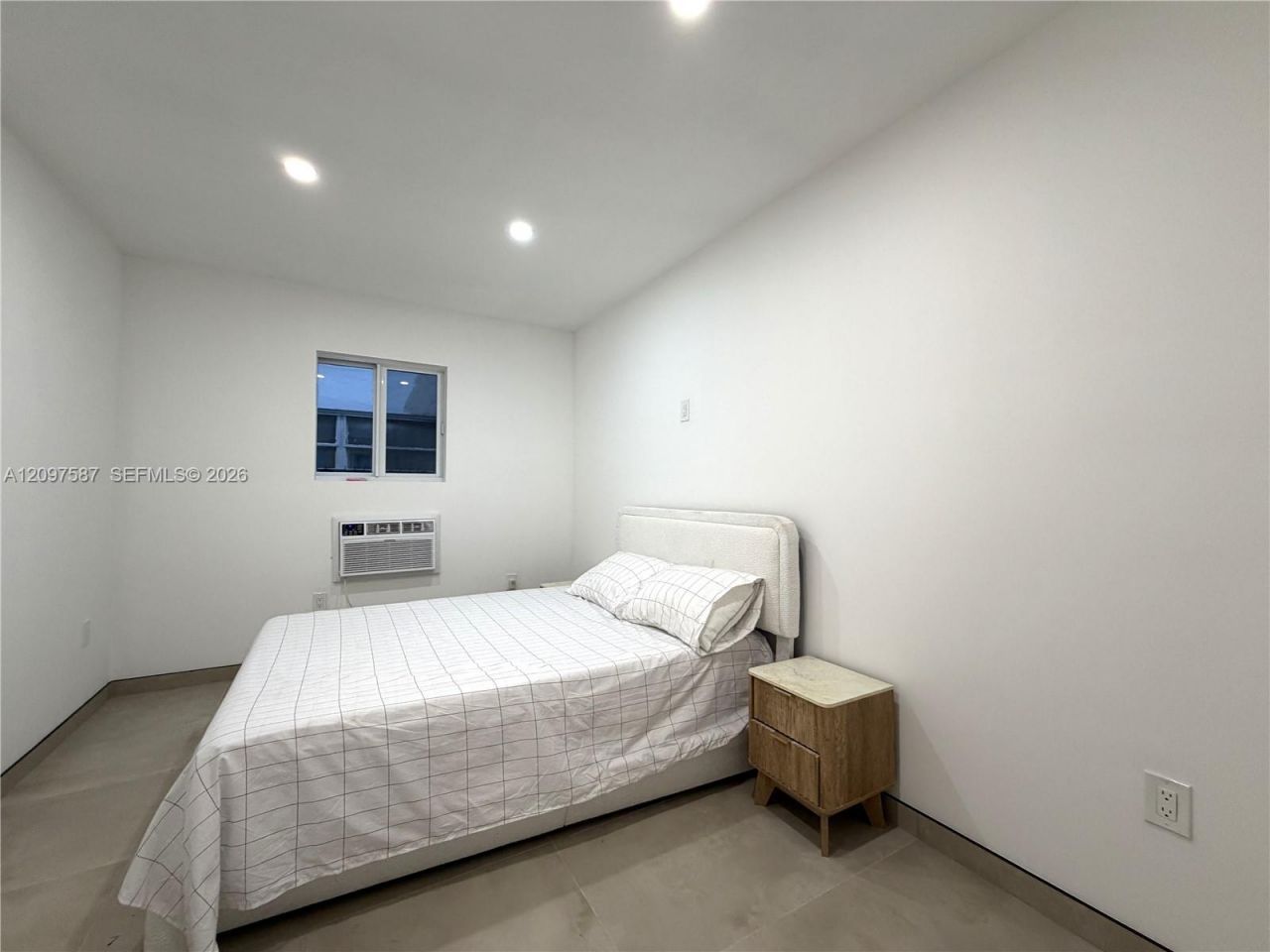 1235 Normandy Dr, Unit 2, Miami Beach, FL 33141 Photo