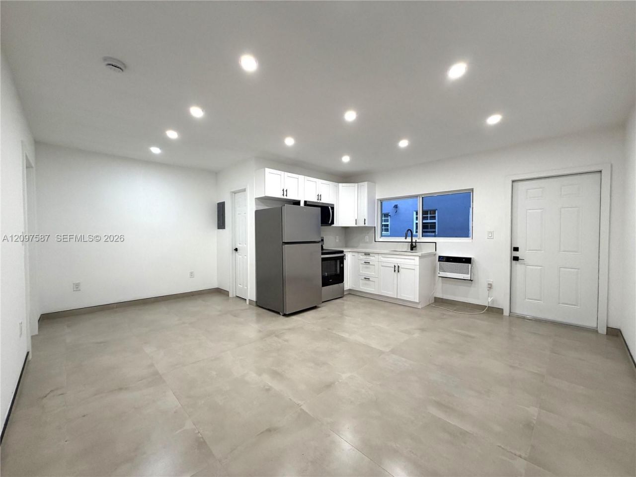 1235 Normandy Dr, Unit 2, Miami Beach, FL 33141 Photo