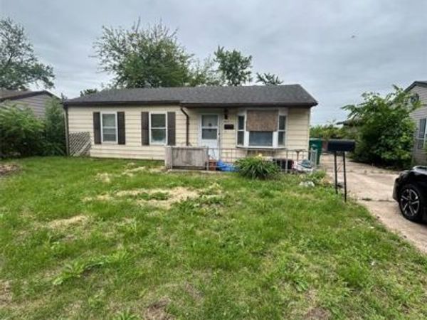 608 St Monica Drive , Cahokia, IL 62206