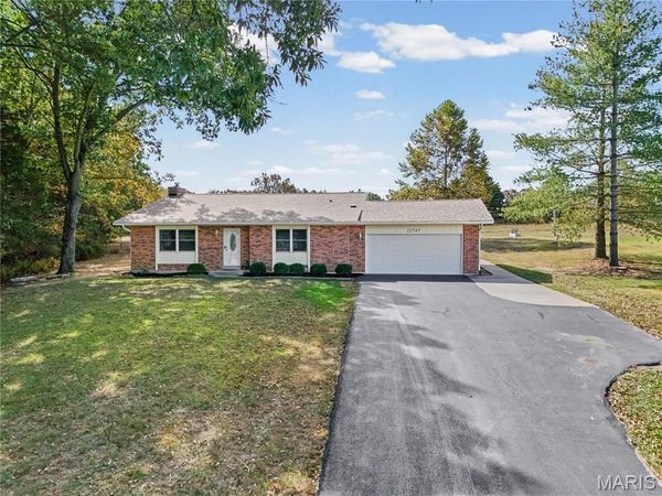 12747 Tall Pine Drive, Ste Genevieve, MO 63670