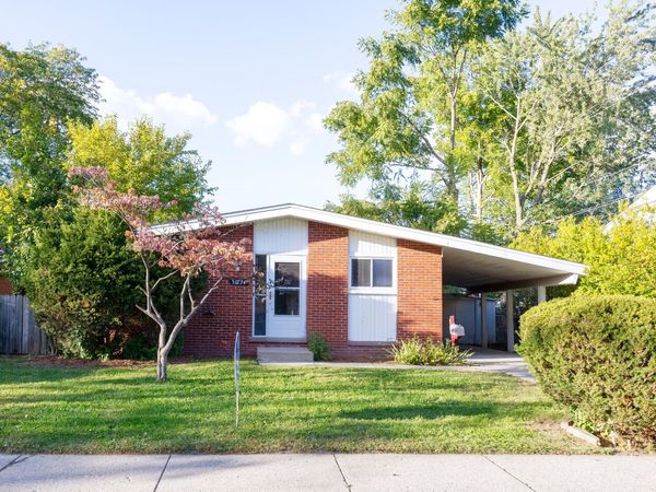 30734 Parkwood Street, Westland, MI 48186