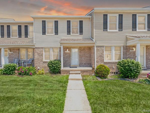 37074 Brynford Drive , Clinton Township, Mi 48036