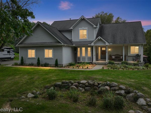 10136 Cedar Knoll Court, Independence Township, Mi 48348