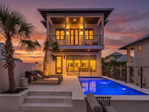 274 Beachside Drive , Panama City Beach, FL 32413
