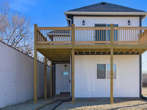1041 S East Street , Indianapolis, IN 46225