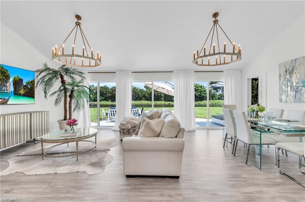 2649 Longboat Dr, Naples, FL 34104 Photo